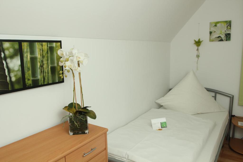 Gaestehaus Zur Linde Ingolstadt Kamer foto
